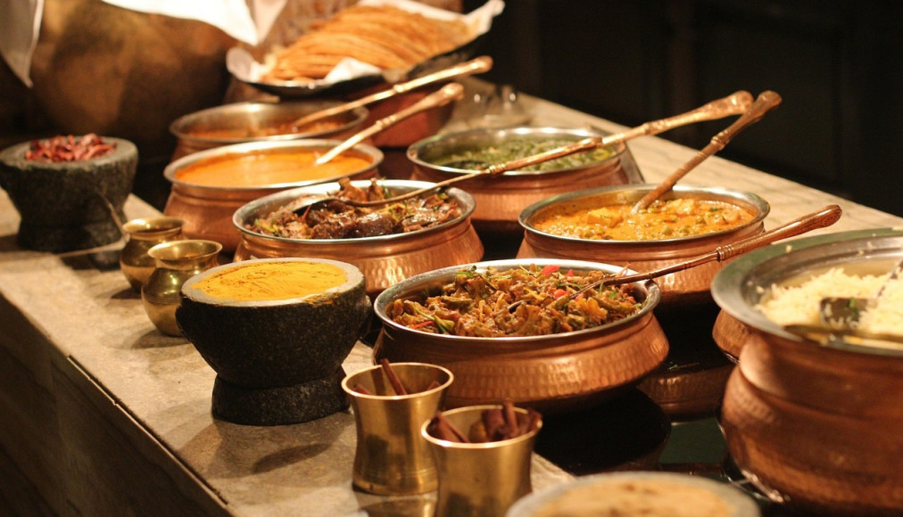 Organiser un buffet du monde, une action solidaire et un moment de rencontre. Organiser un buffet du monde, une action solidaire et un moment de rencontre. / ©Gettyimages
