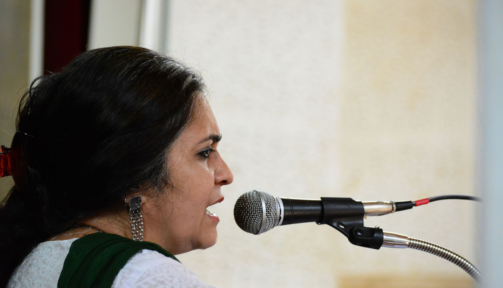 La journaliste et écrivaine Teesta Setalvad est l'une des militantes des droits civiques les plus connues du pays. La journaliste et écrivaine Teesta Setalvad est l'une des militantes des droits civiques les plus connues du pays. / Syed Shiyaz Mirza, Wikimedia Commons