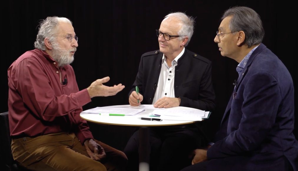 Jean-Claude Basset et Shafique Keshavjee, débat animé par Michel Kocher Jean-Claude Basset et Shafique Keshavjee, débat animé par Michel Kocher / © DR