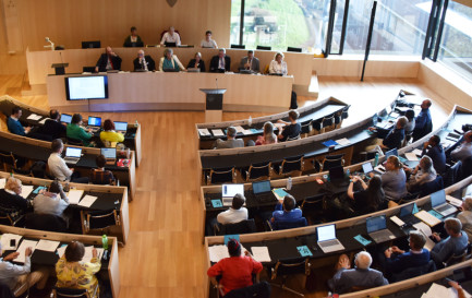 Le Synode de l’Eglise réformée vaudoise réuni les 8 et 9 novembre dans le bâtiment du Grand Conseil à Lausanne. / ©G. Jaton/EERV